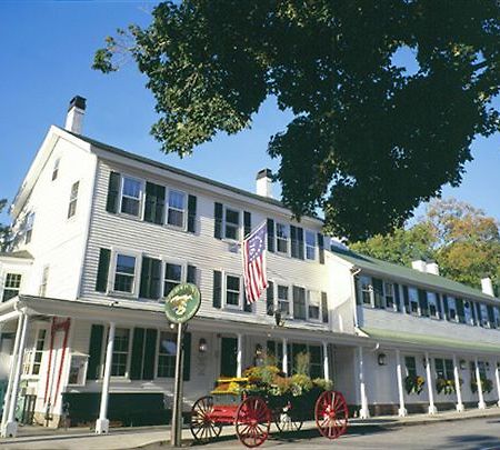 The Griswold Inn Essex Экстерьер фото