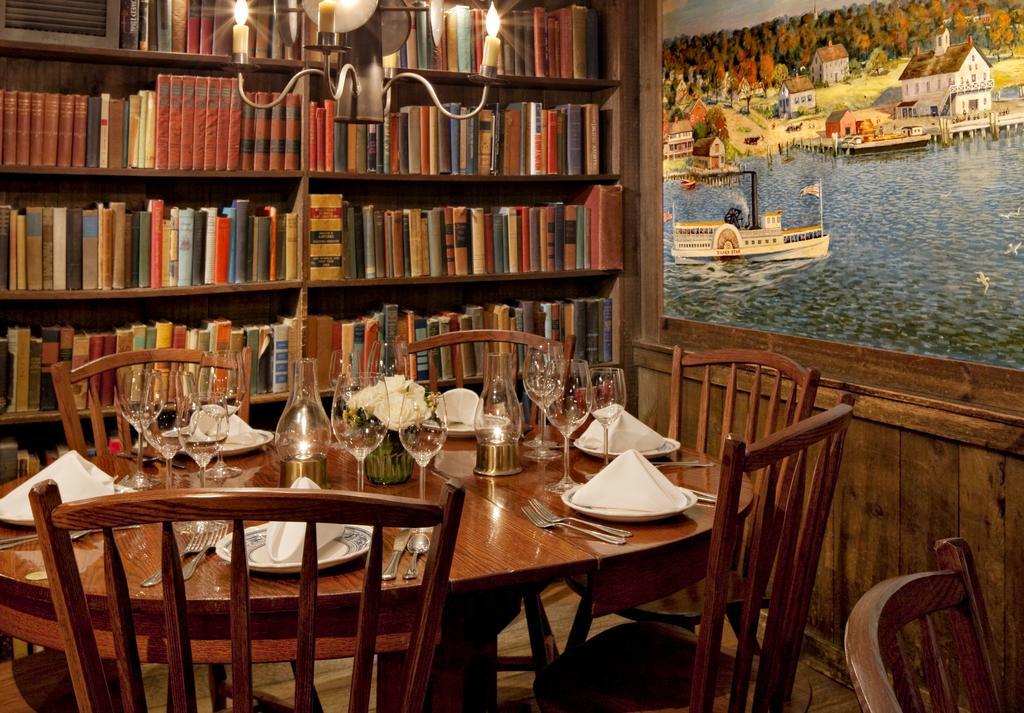The Griswold Inn Essex Экстерьер фото