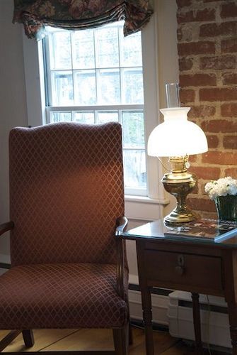 The Griswold Inn Essex Экстерьер фото